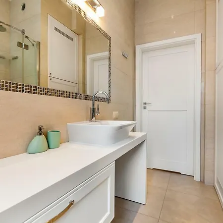 Black&white - Apartament Royal Sopot